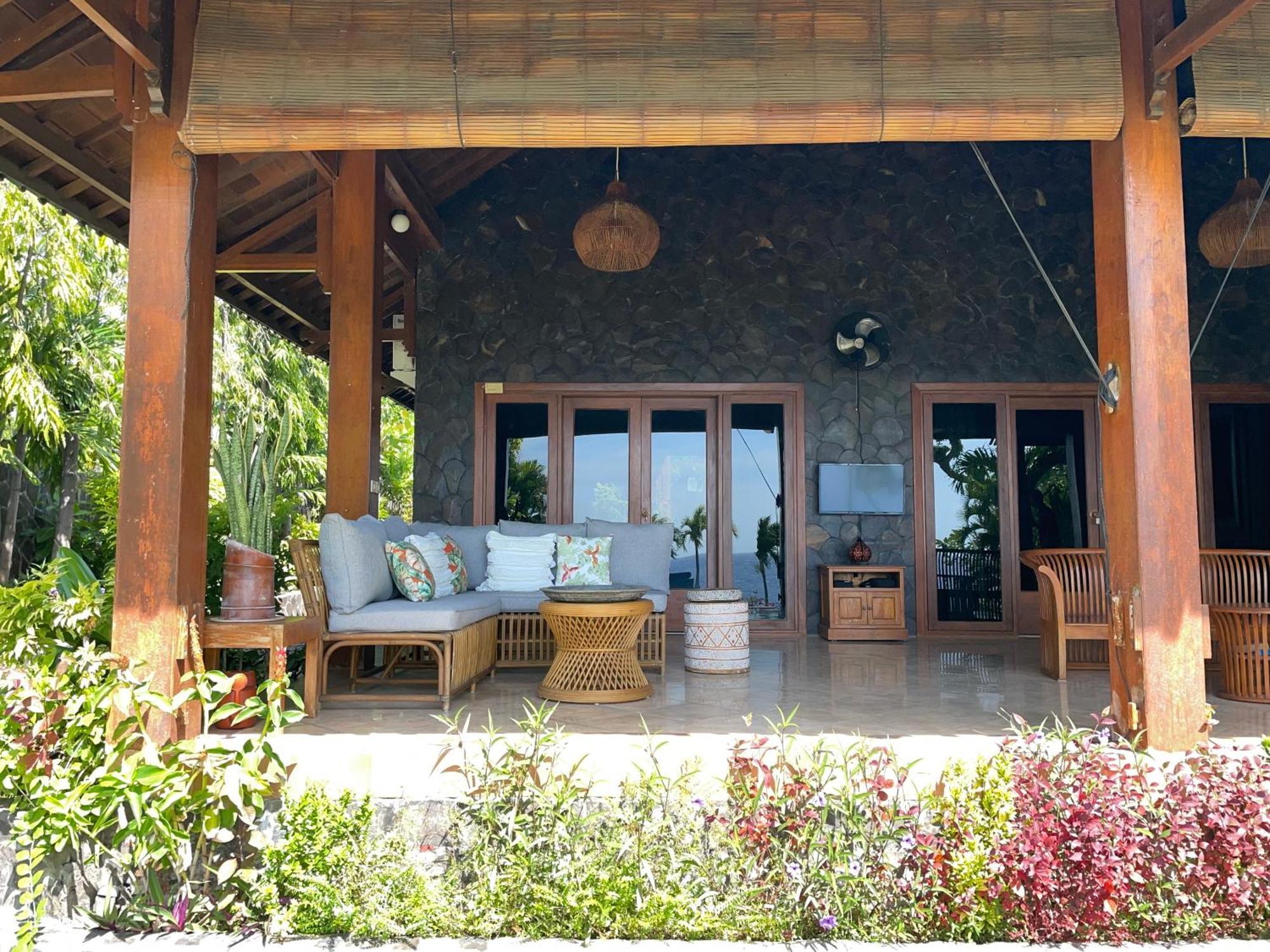 Absolute Beachfront, Paradise, 3Br Villa With Private Pool On 1200M2 Of Tropical Land Tulamben Extérieur photo